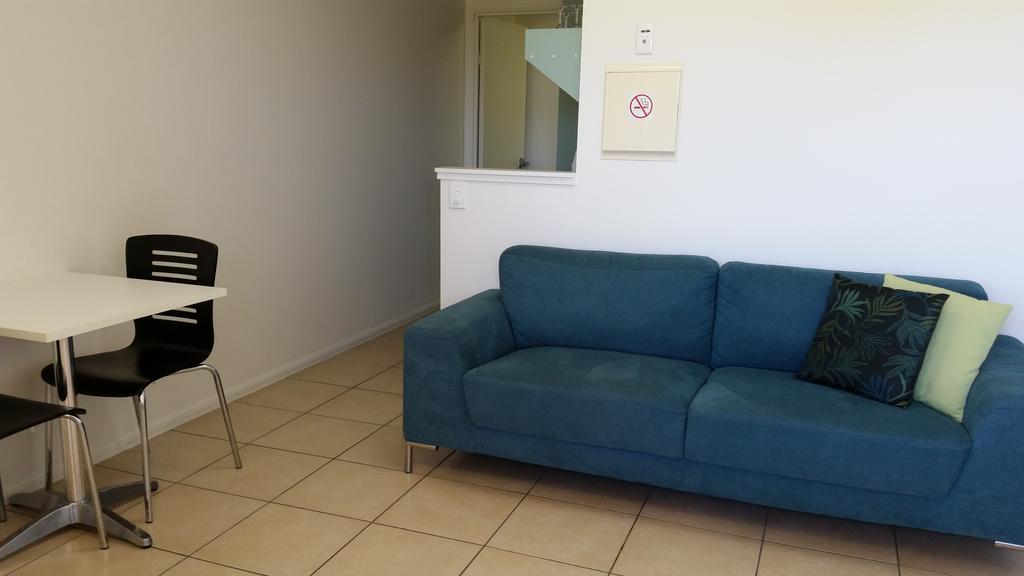 Port Denison Motor Inn Bowen Buitenkant foto